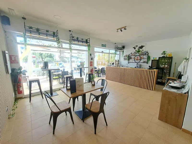 Restaurant for transfer in the Marina of Cala d'Or — photo 6