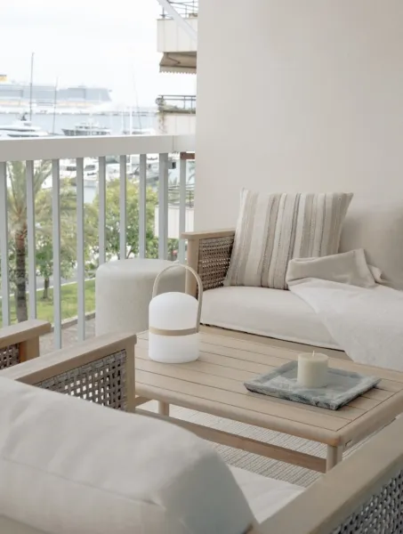 Luxury Seafront Apartment with Panoramic Views for Sale in Palma de Mallorca — photo 3