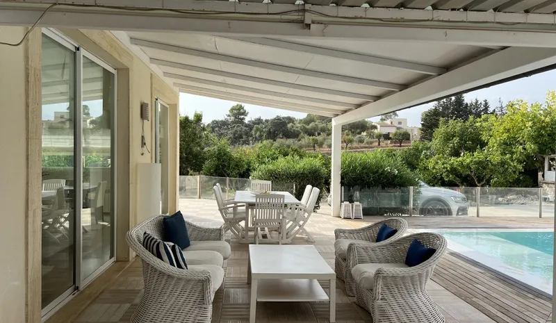 Rustic finca with garden and pool — photo 6