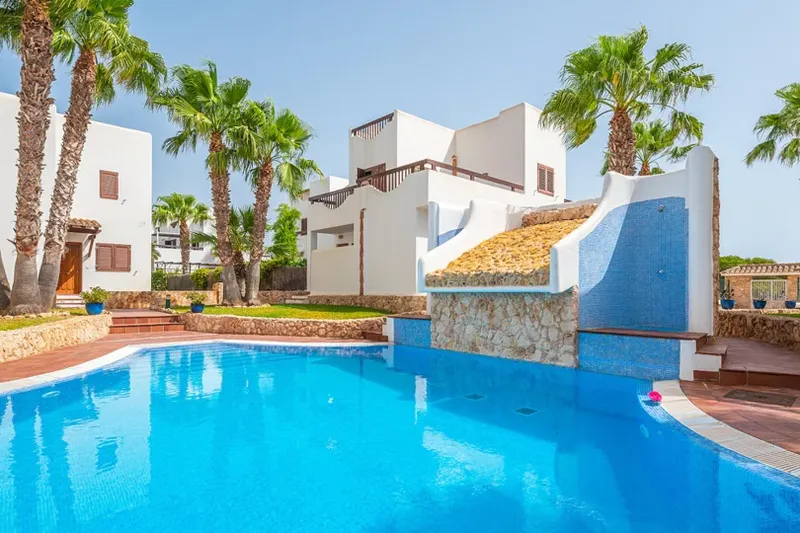 Son Servera: Elegant finca with sea views and privacy — photo 3
