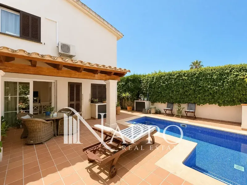 Elegant semi-detached villa with private pool and garden in Secar de la Real — photo 2