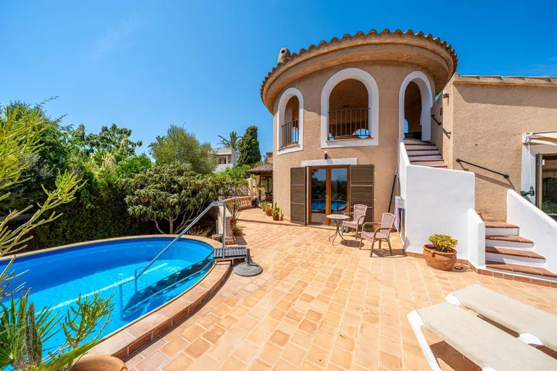 Chalet in S'Estany d'en Mas with sea views, pool and garden — photo 9