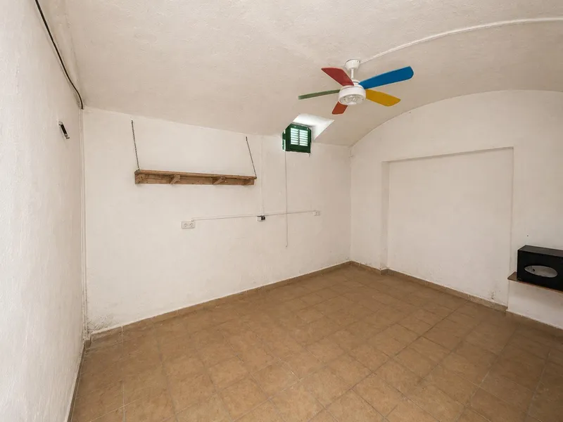 House with great potential a few minutes from the sea in El Arenal — photo 6