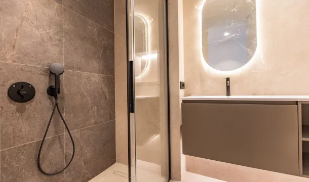 Elegant renovated apartment with generous spaces in Palma’s historic centre — photo 11