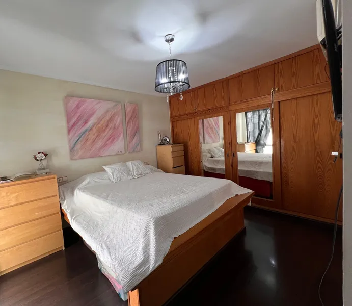 Beautiful penthouse with large terrace — photo 10