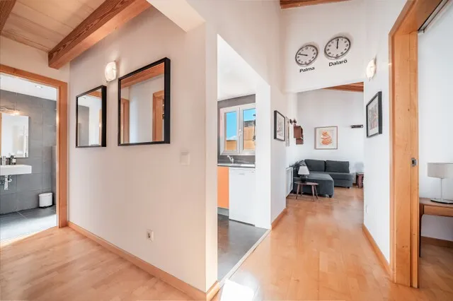 Elegant top-floor apartment for sale in Palma Old Town, Mallorca — photo 5