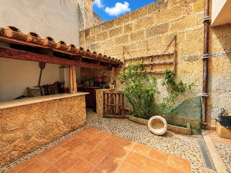 Traditional and exclusive village house with terrace and ... — photo 2