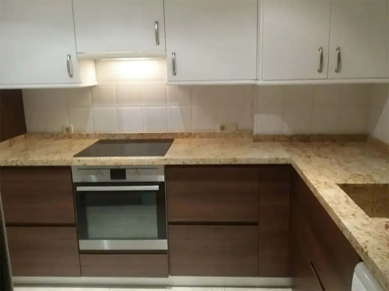 Very bright exterior penthouse of 110m usable, three bedrooms, two bathrooms and terrace with sea views, fully equipped. Independent heating — photo 6