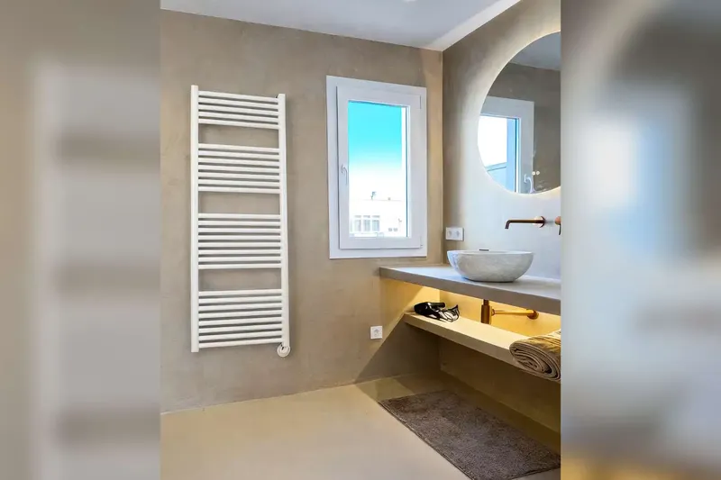 This exceptional penthouse is located in an absolutely privileged location in El Molinar, just a few minutes' walk from the sea. — photo 12