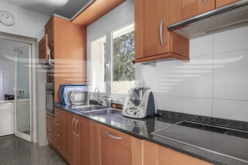 Puig de Ros I Semi-detached house in 1st sea line — photo 7