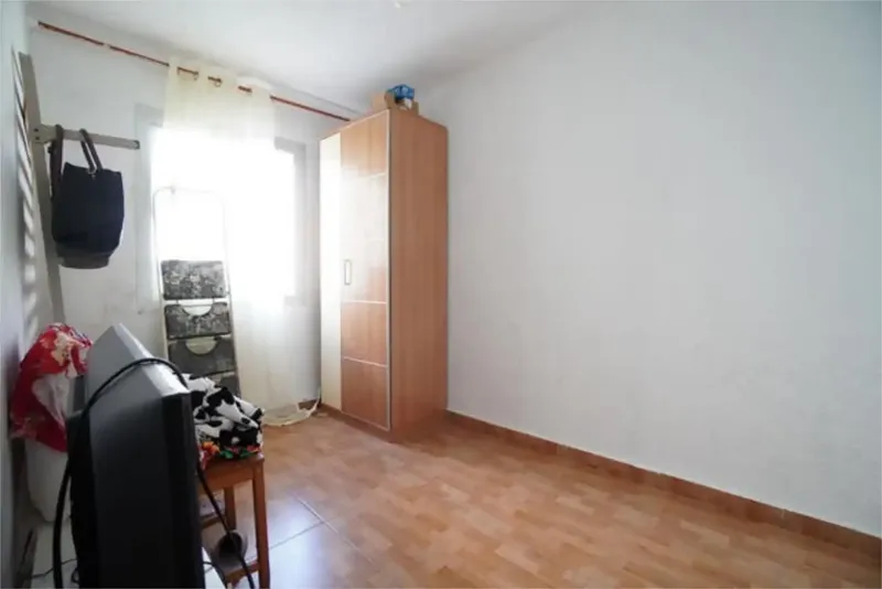 Cozy and bright 60 m² flat for sale in Son Gotleu, an area with all services at hand and good communications. — photo 3