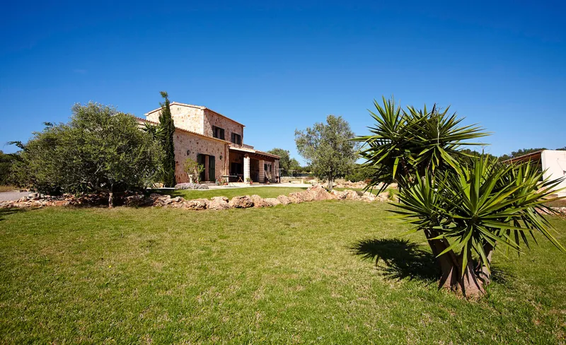 Finca with holiday rental license for 10 people in Santanyi — photo 6