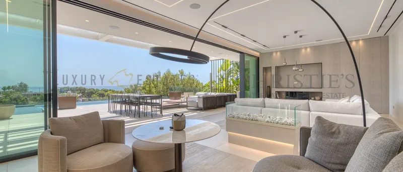 Contemporary villa in Costa d'en Blanes with panoramic views — photo 2