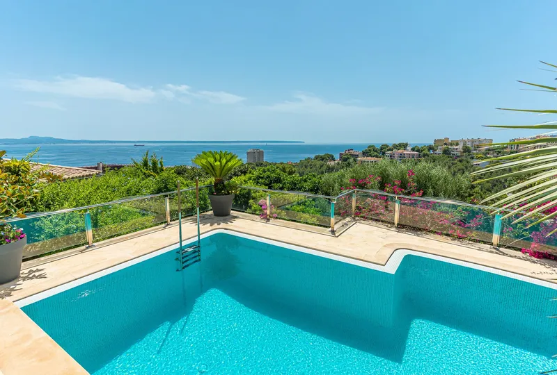Vacation rental: Designer villa for rent by weeks in Cas Català — photo 2