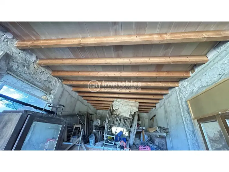 Rustic estate for sale in Consell, with easy access, consisting of a plot of about 24,000m2 with panoramic mountain views and a — photo 4