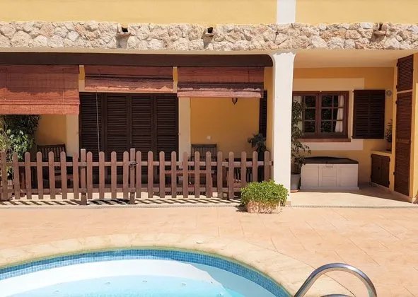 Flat / apartment in Santa Ponça, Calvià — photo 1