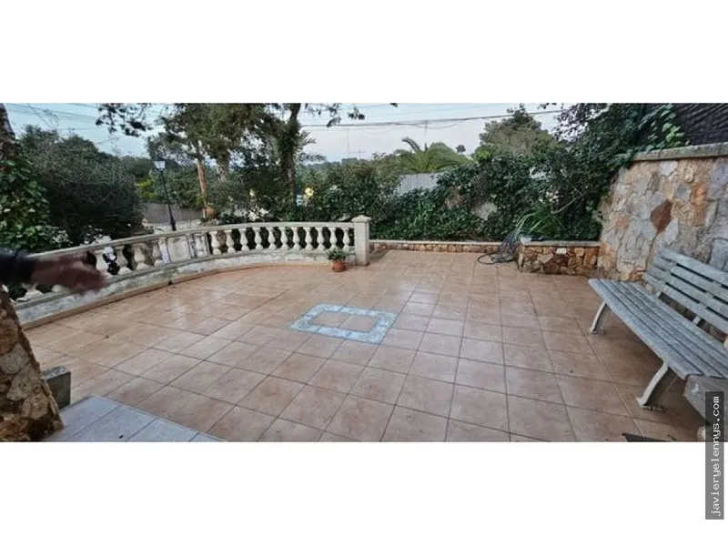 Rental of semi-detached house on Calle de Short den Ferrando — photo 11