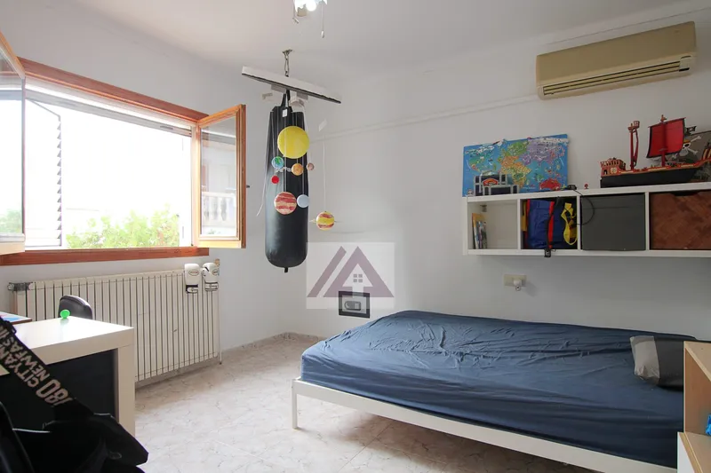 Village house for sale in Portocolom — photo 7