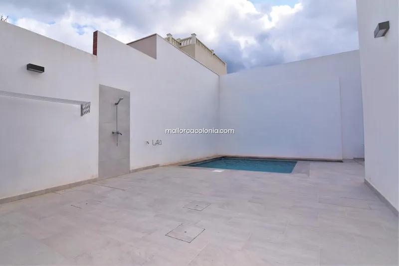 House / Chalet in Colònia de... — photo 3