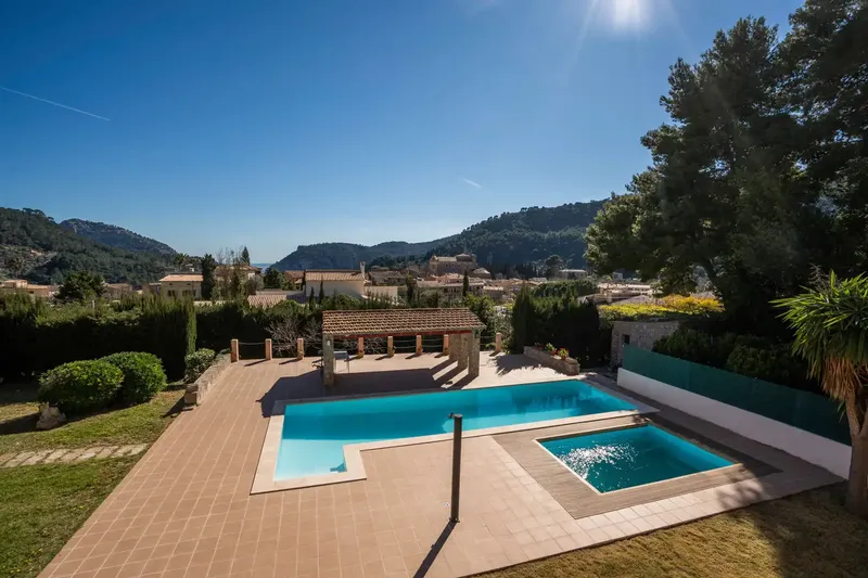Manor property in the Serra de Tramuntana, UNESCO World Heritage Site, with views of the picturesque mountain village of Valldemossa — photo 4