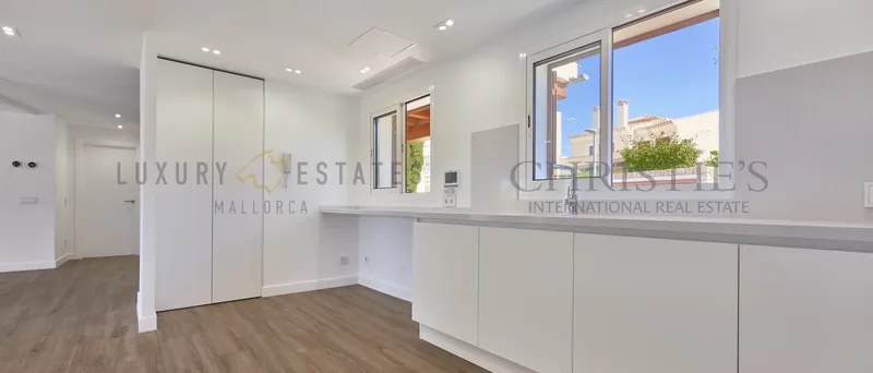Modern terraced house in Nova Santa Ponsa with private pool and views of the golf course — photo 5