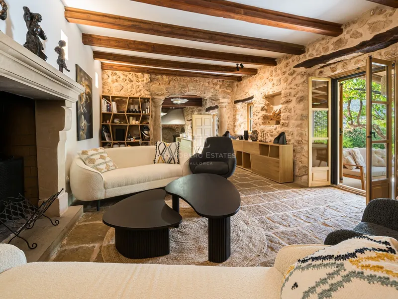 Charming Finca with Pool for Sale in Andratx — photo 4