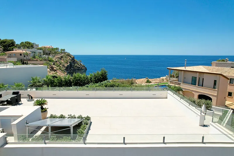 Exclusive: Modern villa above the Port Adriano marina with sea views - Marcel Remus Real Estate — photo 9