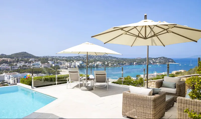 Luxury villa with sea views in Santa Ponsa — photo 5