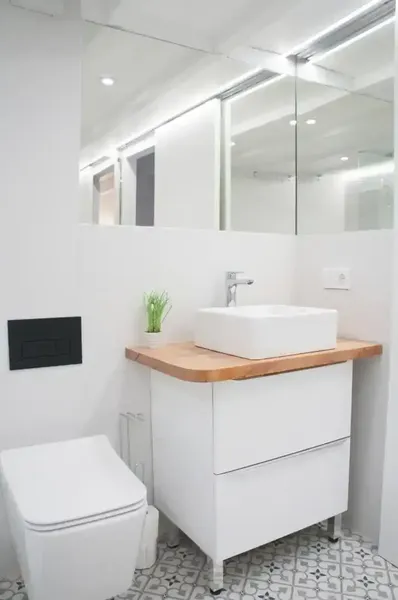 Moderno apartamento en planta ideal para 2 personas, totalmente equipado para alquilar por meses, maximo 9 meses. El precio incluye gastos d — photo 4