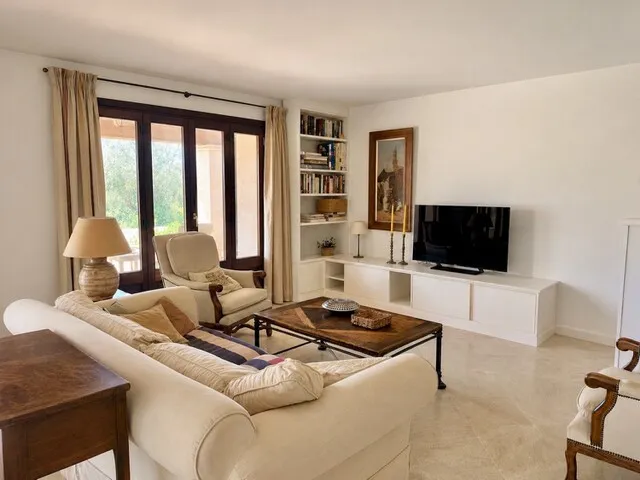 Mediterranean finca for sale in Ses Salines, Southeast Mallorca — photo 4
