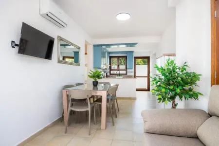 Single family house - Santanyí (Cala d'Or), built surface 650m², terrace size 500m², 5 bedrooms, 2... — photo 10