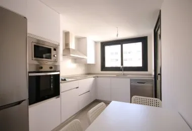3-bedroom flat with pool — photo 7