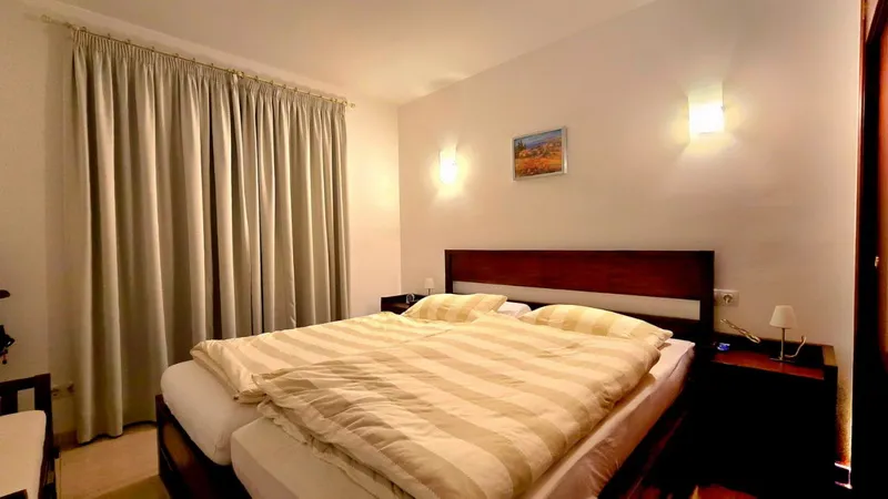 Well-maintained apartment with 3 bedrooms — photo 11