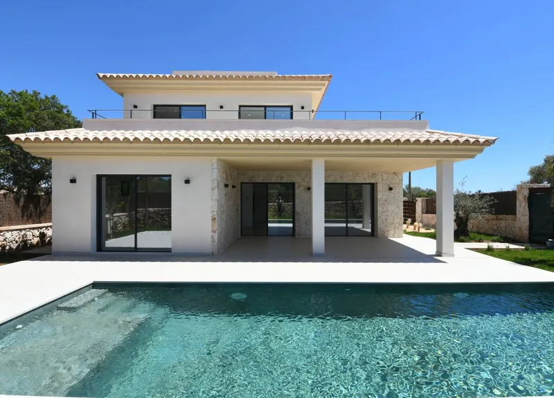 Modern and luxurious newly built villa in Cala Llombards — photo 4