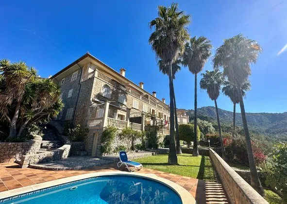 Flat / apartment in Calle de Bèlgica, Soller — photo 2