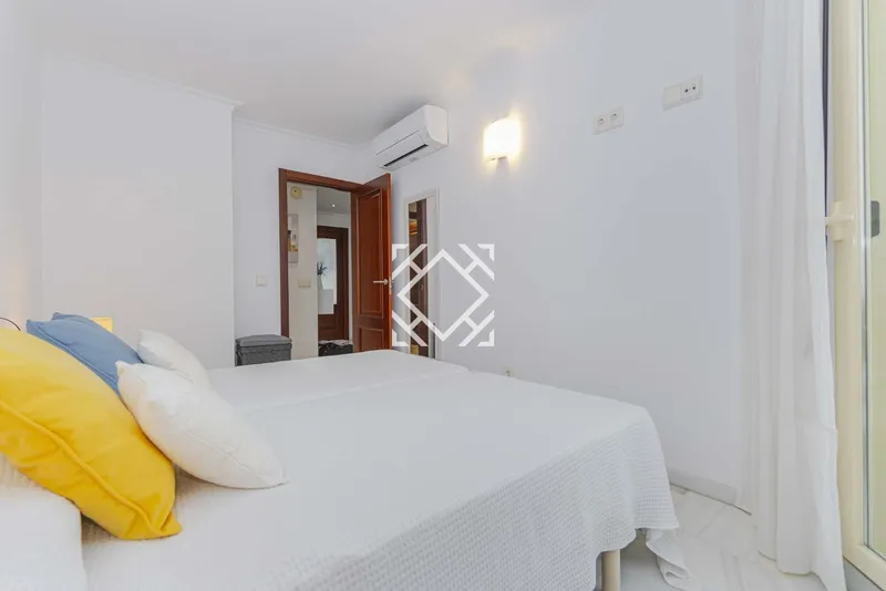 Exclusive penthouse for sale in Puerto de Alcudia, Mallorca — photo 10
