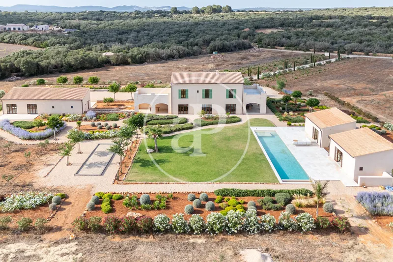 Finca for sale in Campos — photo 1