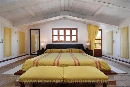 Pollensa, beautiful rustic finca in an excellent location with incredible views near Pollensa — photo 4