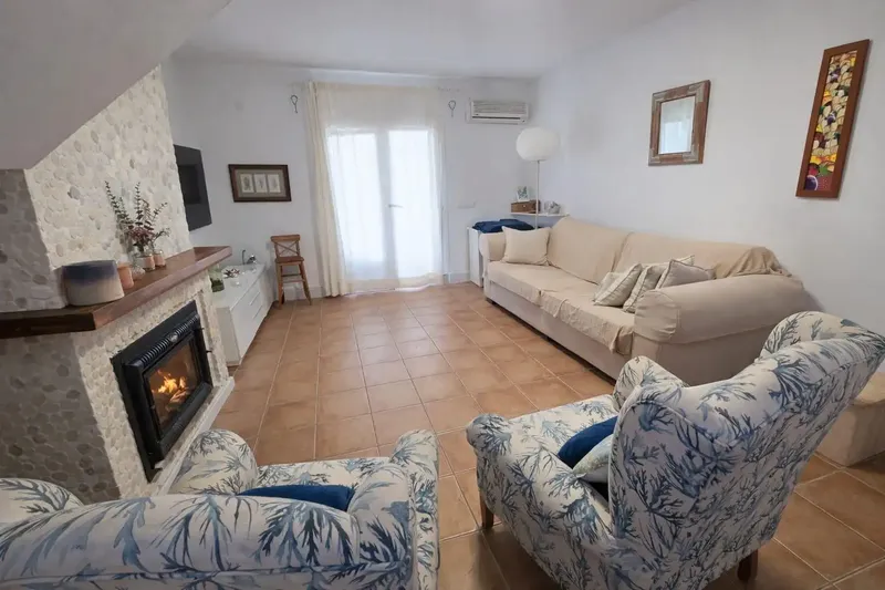 ALQUILER DE MÁXIMO 11 MESES!!!Descubre este espectacular casa independiente pareada ubicado en la privilegiada zona de Badia Blava-Badia Gra — photo 12