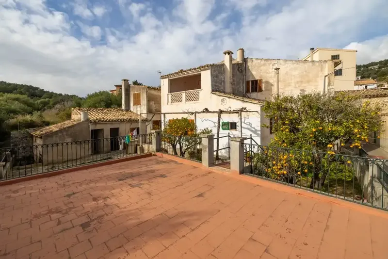 This house for sale in Selva offers a fantastic opportunity to create your dream home in one of the most peaceful and traditional — photo 3