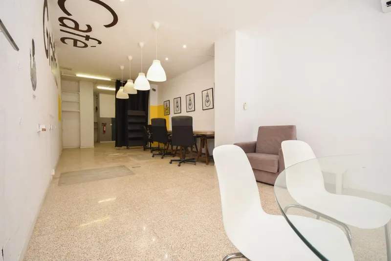 Very central commercial premises in the Bons Aires area — photo 7