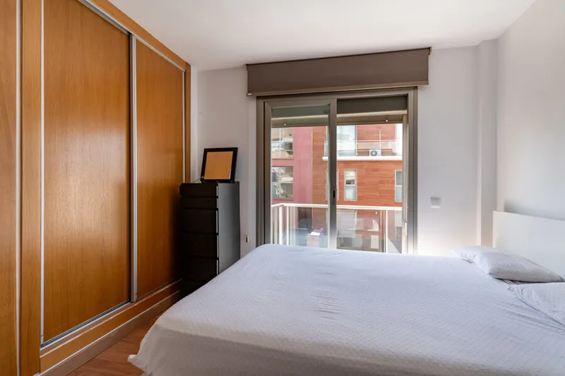 Beautiful and Bright Apartment Ready to Move In — photo 6