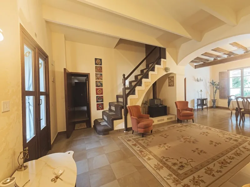 Rustic house with views of the Tramuntana mountain range — photo 5