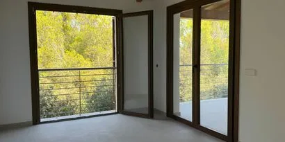 Real estate picture 0 Ref. No. 82724 — photo 7