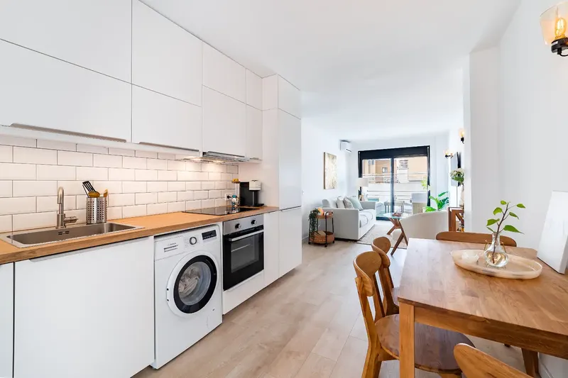 Welcome to your new home in the sought-after area of Cala Major, Palma, a short walk from the beach, vibrant cafés, restaurants, and shops — photo 12