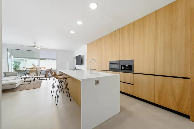 Discover this spectacular high-end ground floor apartment located in the prestigious area of Colònia de Sant Jordi — photo 10