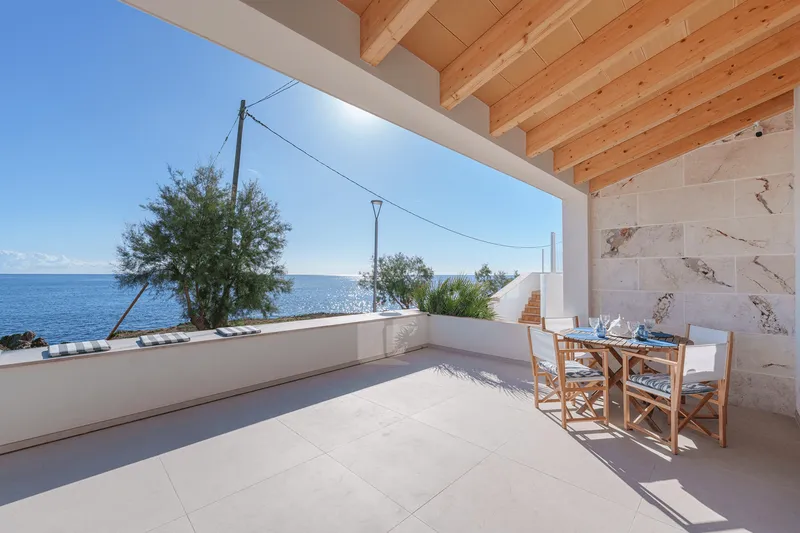 Seasonal rental: Seafront residence in Capdepera for rent — photo 12