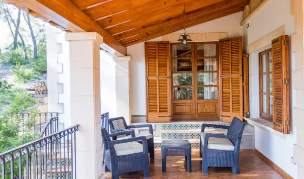 Finca with views over the port and holiday rental licence in Andratx — photo 9