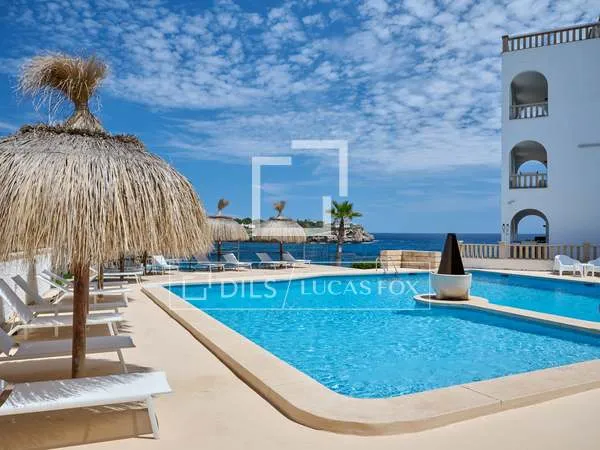 1,838m² hotel for sale in Portocolom, Balearic Islands — photo 3