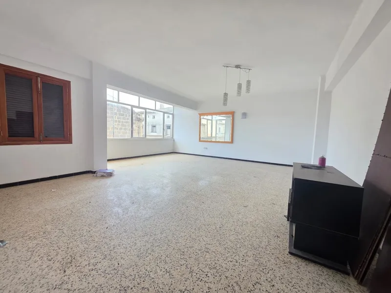 Spacious flat for sale in Llucmajor centre... — photo 2